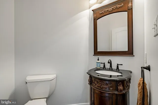 $1,200,000 | 107 Patriot Drive, Collegeville, PA 19426