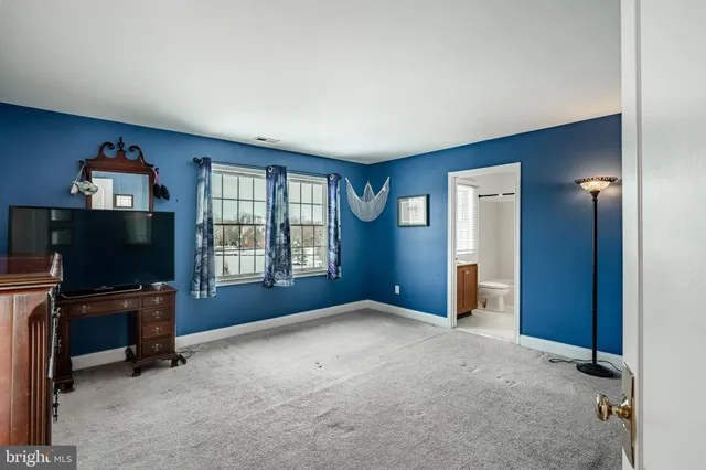 $1,200,000 | 107 Patriot Drive, Collegeville, PA 19426