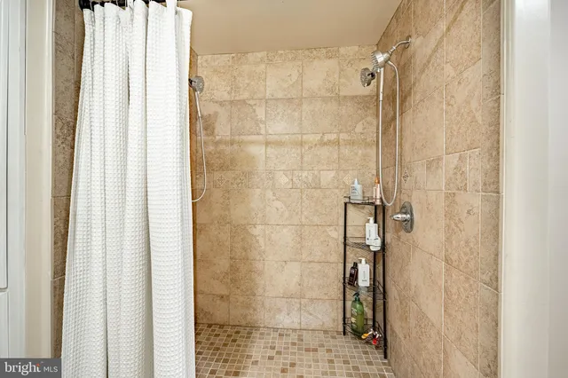 $1,200,000 | 107 Patriot Drive, Collegeville, PA 19426