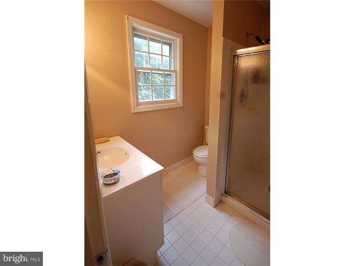 52 Blakely Road Downingtown, PA 19335 - Photo 11 of 16 Gallery Image 11