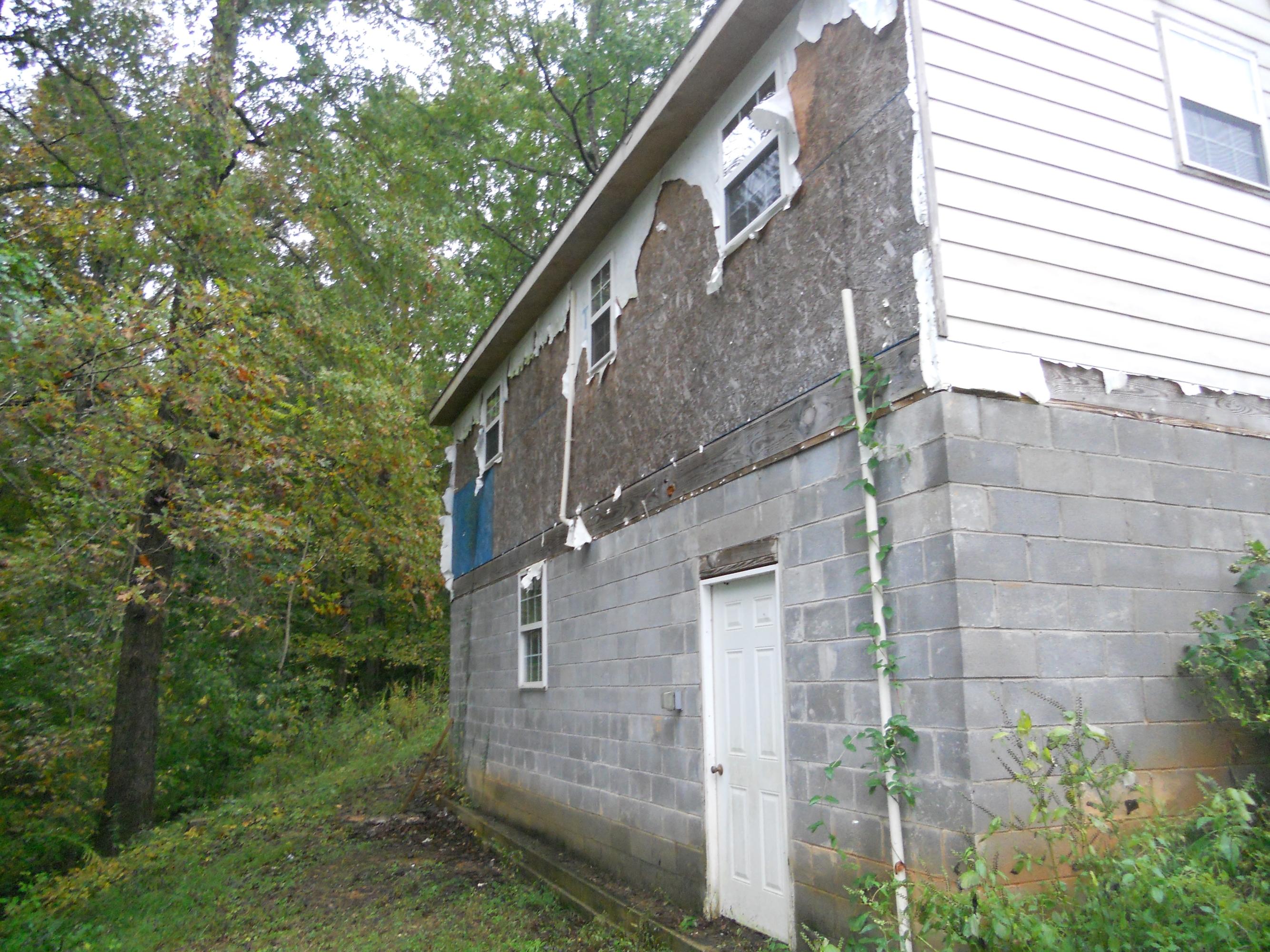 2504 Riverton Road Jamestown, TN 38556 - Photo 4 of 11 DSCN3300