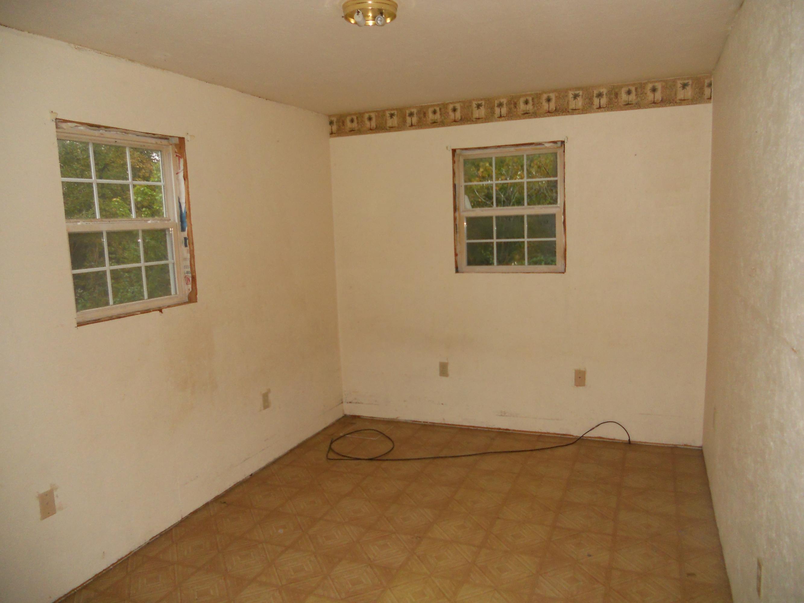 2504 Riverton Road Jamestown, TN 38556 - Photo 9 of 11 DSCN3304 - Copy