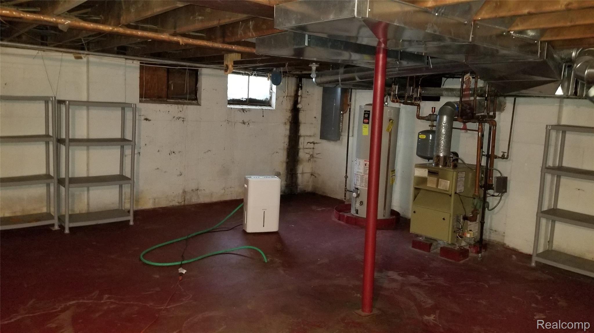 19325 Wahrman Road New Boston, MI 48164 - Photo 34 of 57 Basement.jpg