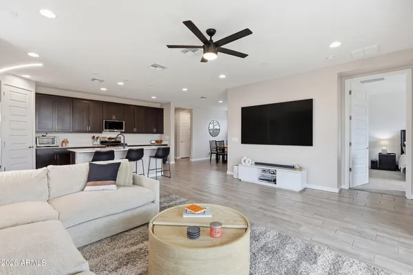 $468,800 | 2323 West Grenadine Road, Phoenix, AZ 85041