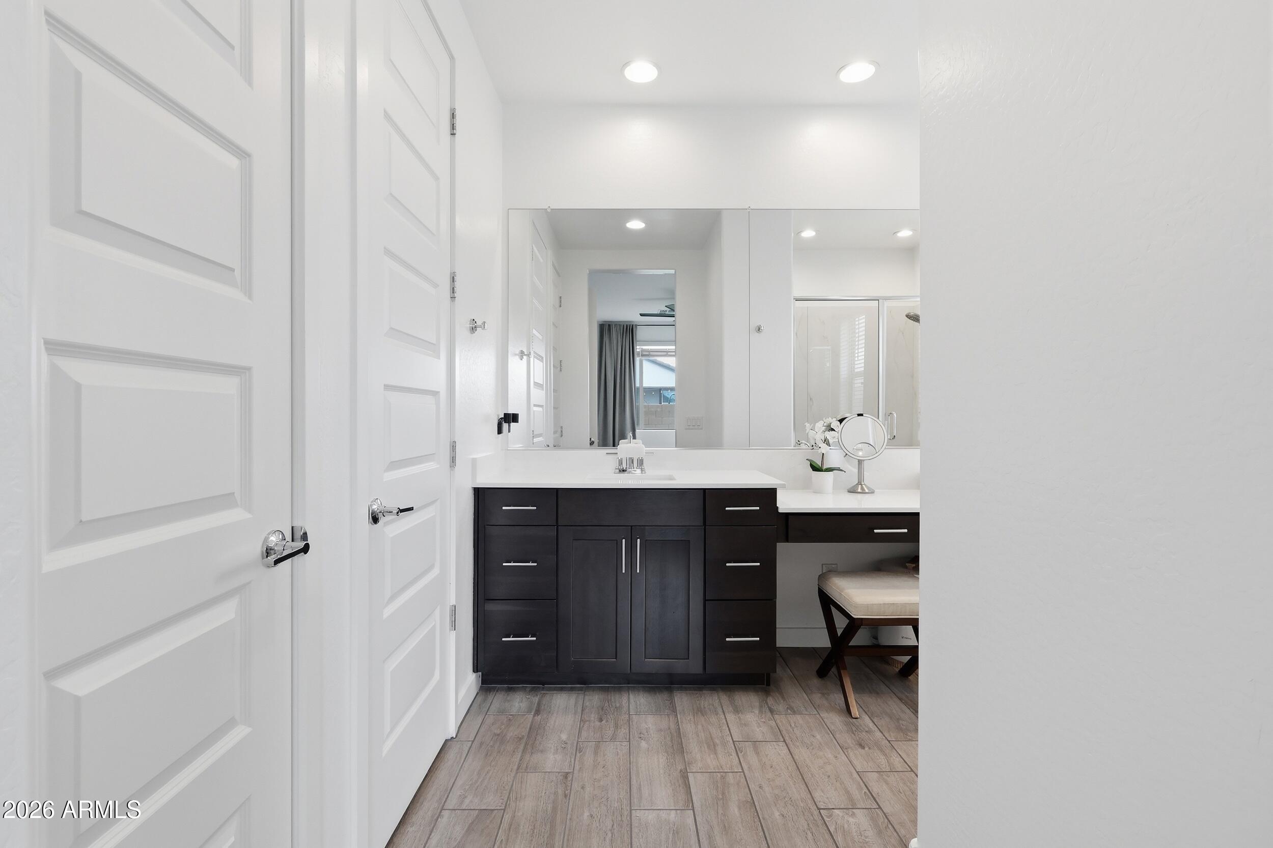 2323 West Grenadine Road Phoenix, AZ 85041 - Photo 17 of 33 Separate toilet room and linen closet