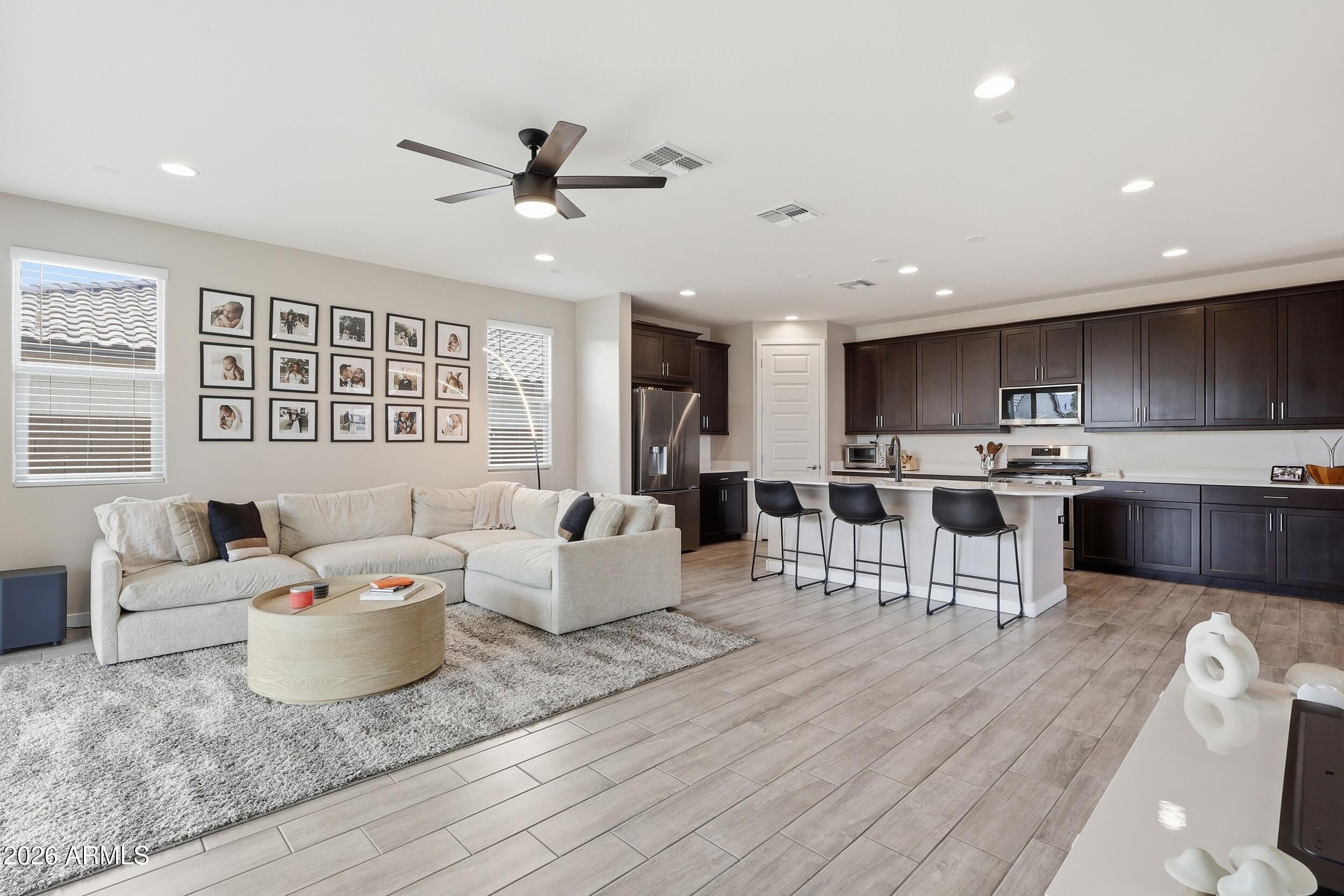 2323 West Grenadine Road Phoenix, AZ 85041 - Photo 3 of 33 New Fans installed