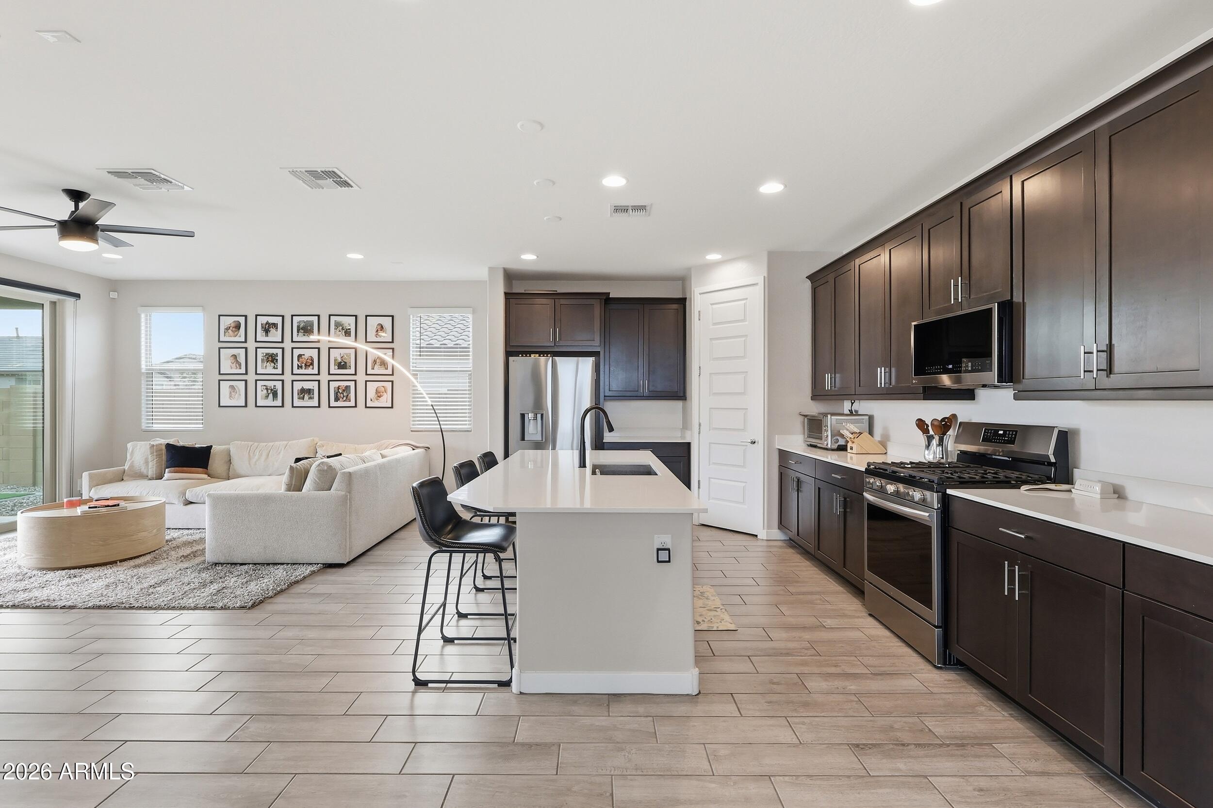 2323 West Grenadine Road Phoenix, AZ 85041 - Photo 5 of 33 Walls Repainted!