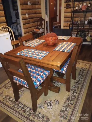 a view of an outdoor space