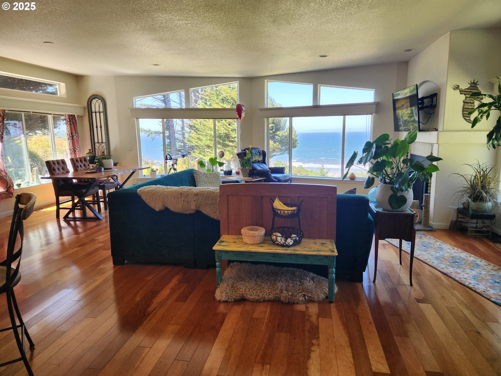 94445 Riley Lane Gold Beach, OR 97444 - Photo 11 of 36 Gallery Image 11