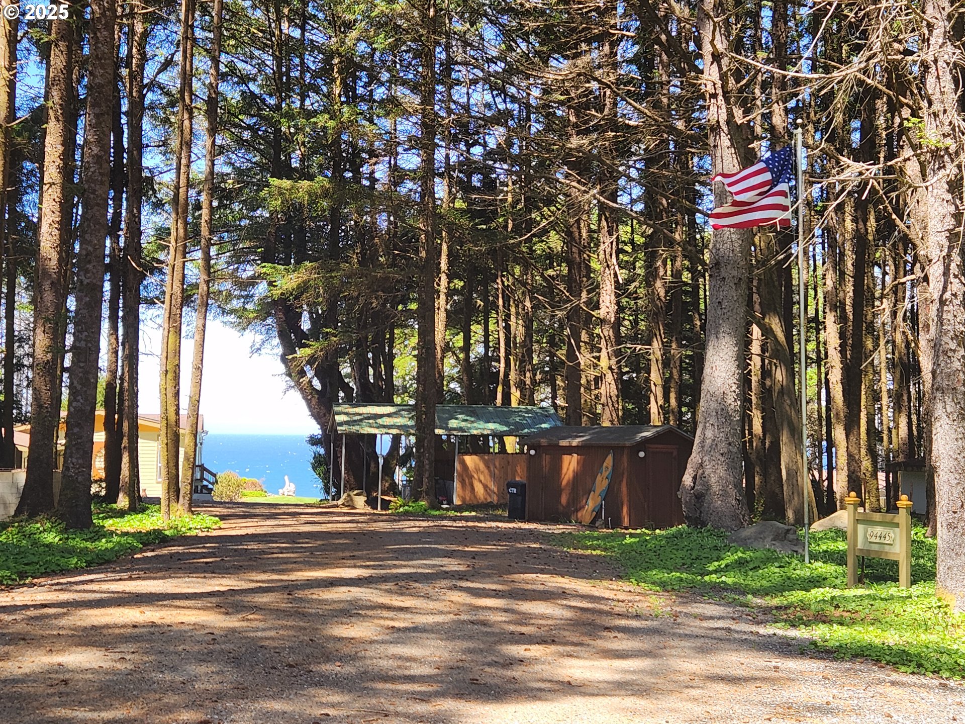94445 Riley Lane Gold Beach, OR 97444 - Photo 33 of 36 Gallery Image 33