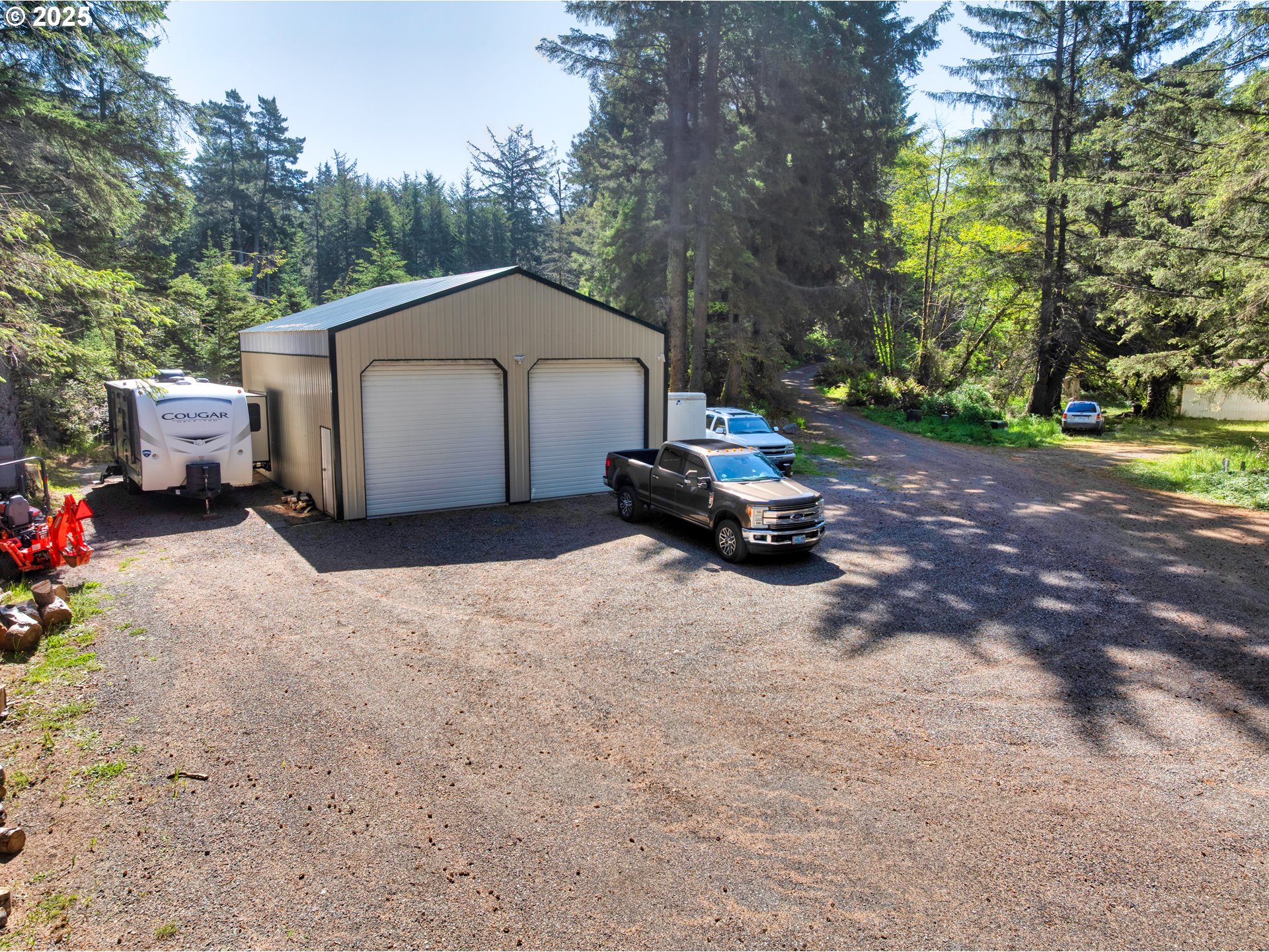 94445 Riley Lane Gold Beach, OR 97444 - Photo 8 of 36 Gallery Image 8