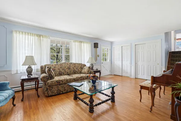 $699,900 | 1624 Dillon Road, Ambler, PA 19002