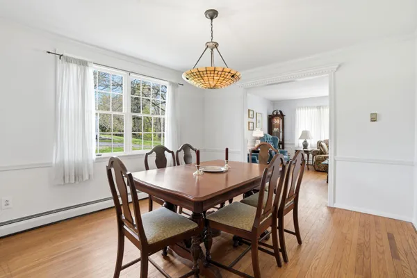 $699,900 | 1624 Dillon Road, Ambler, PA 19002