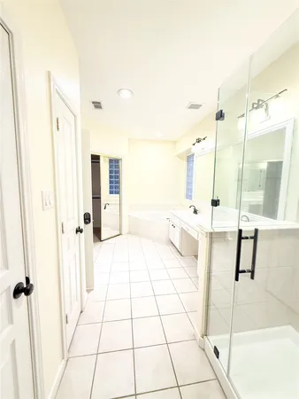 $4,500 | 79 West Shale Creek Circle, Spring, TX 77382