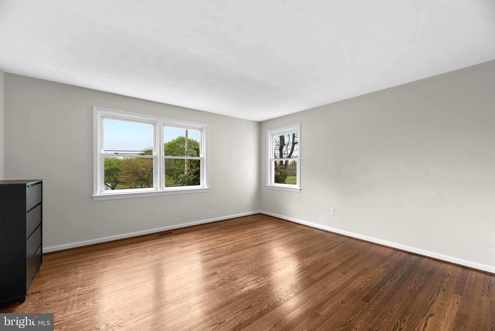 2816 Gillis Road Mount Airy, MD 21771 - Photo 19 of 52 Main Level Primary Bedroom
