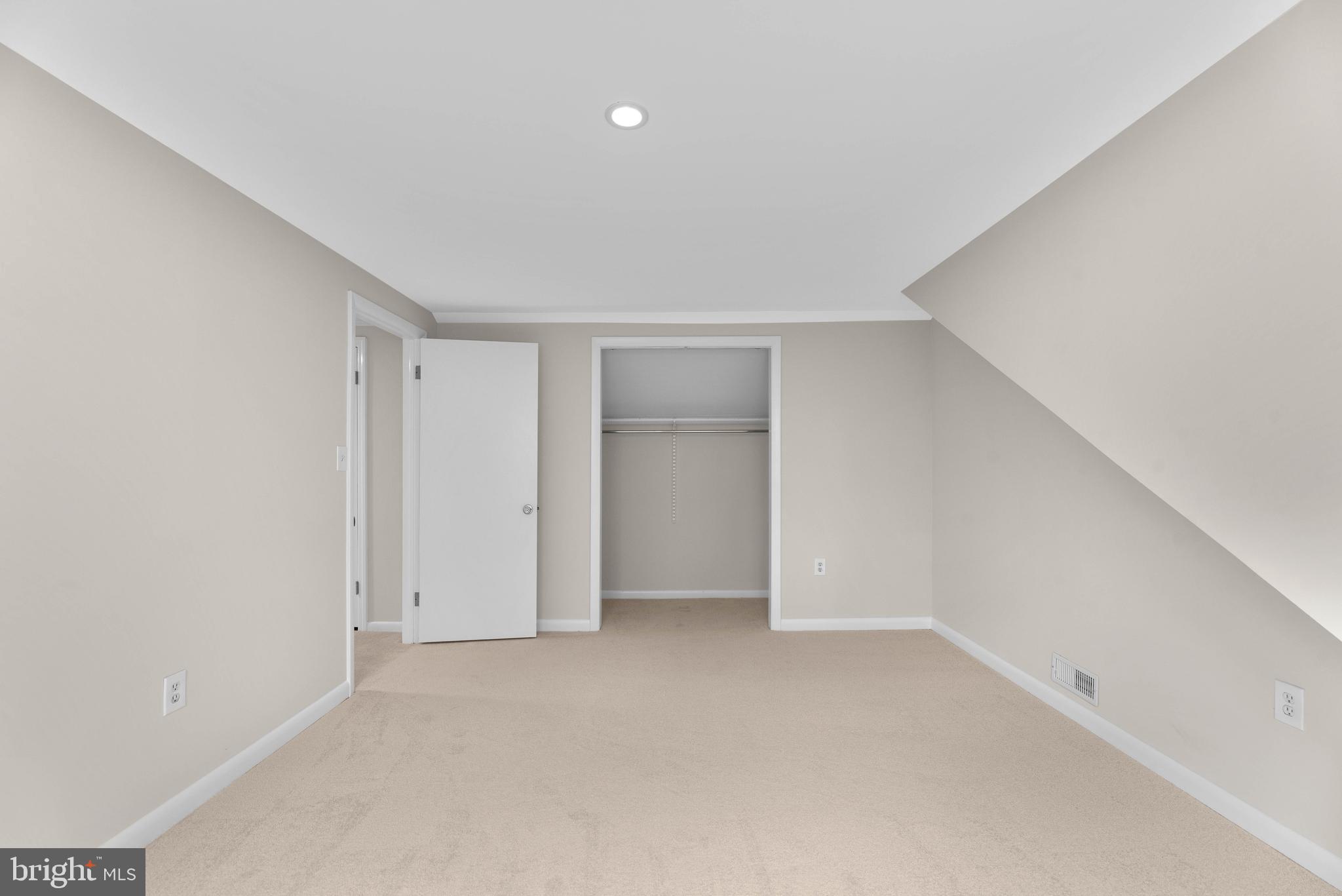 2816 Gillis Road Mount Airy, MD 21771 - Photo 35 of 52 Bedroom 5