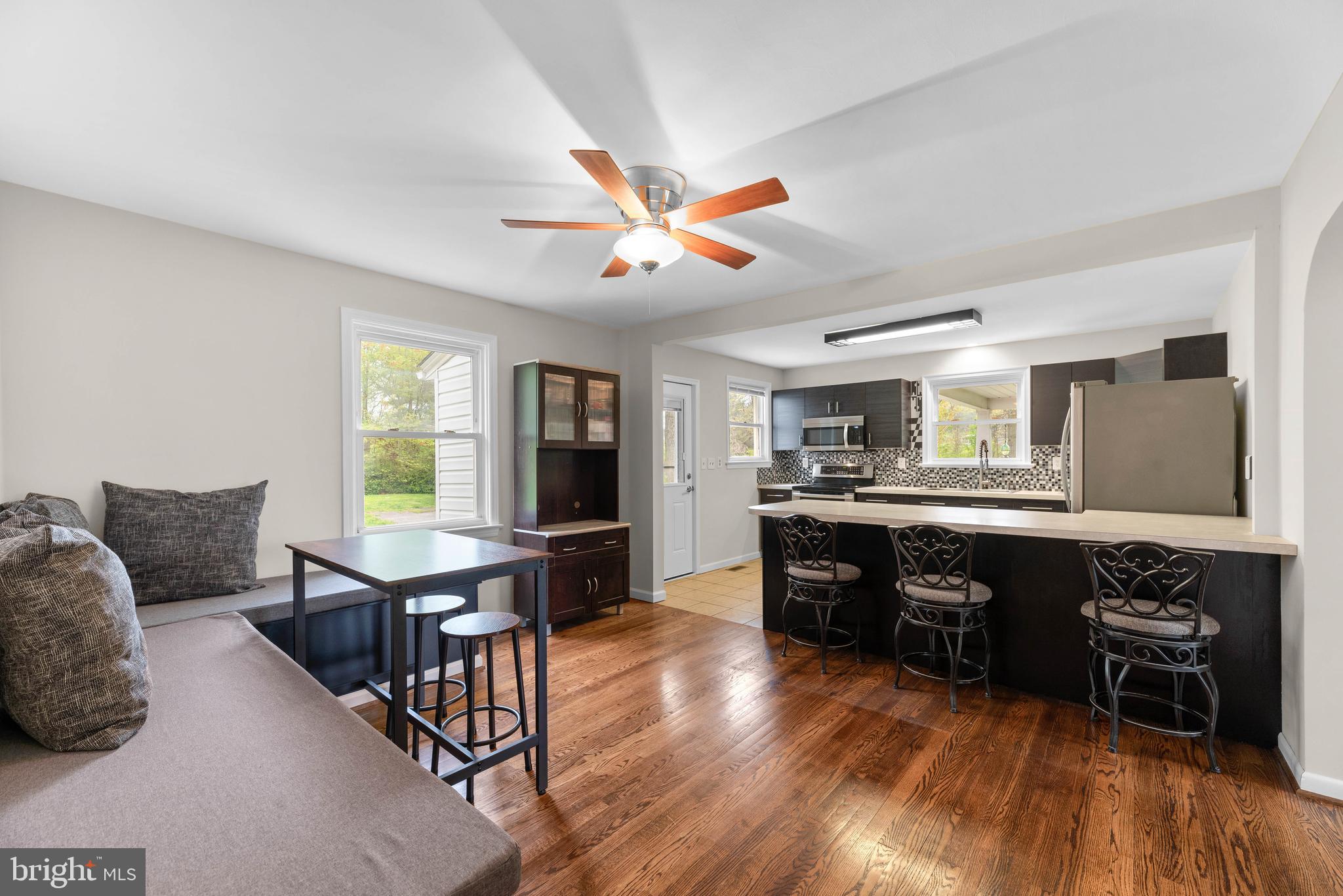 2816 Gillis Road Mount Airy, MD 21771 - Photo 10 of 52 Dining Room & Kitchen