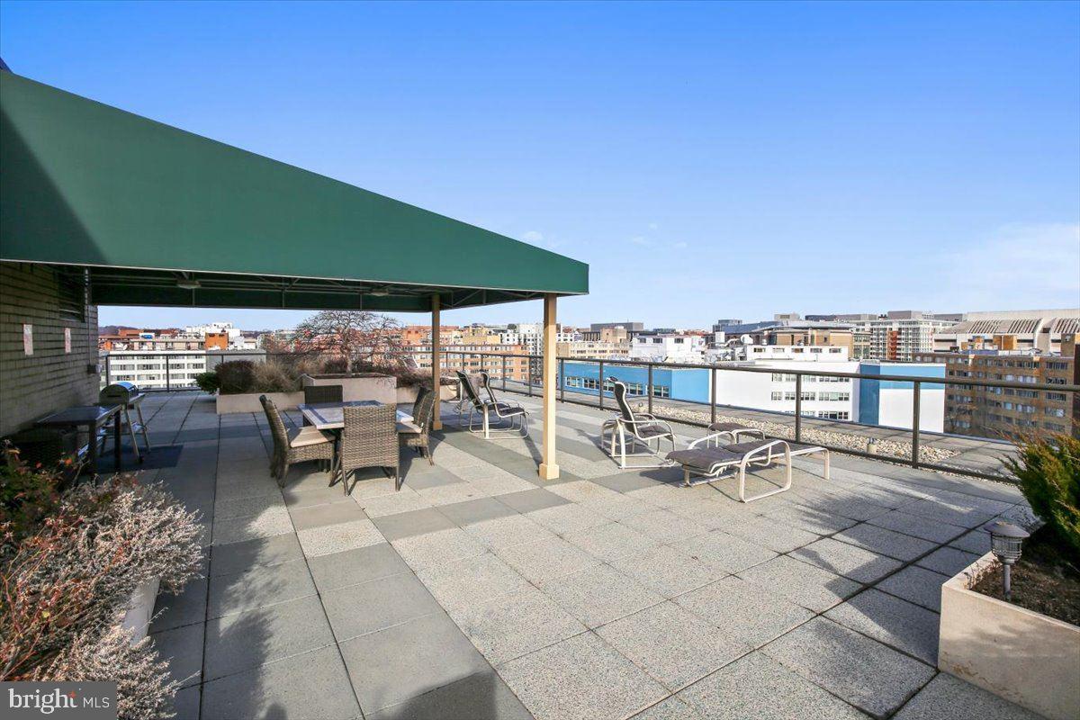 800 25th Street Northwest, Unit 504 Washington, DC 20037 - Photo 45 of 52 Stunning rooftop retreat with views