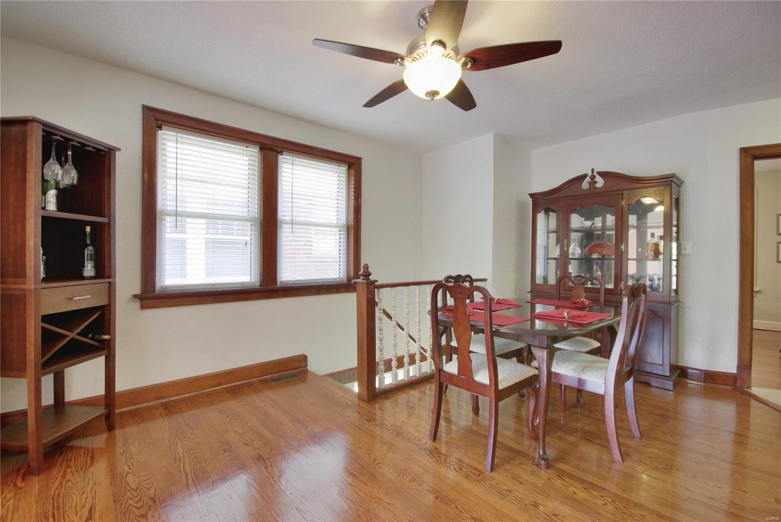 5531 Rosa Avenue St. Louis, MO 63109 - Photo 7 of 19 Gallery Image 7