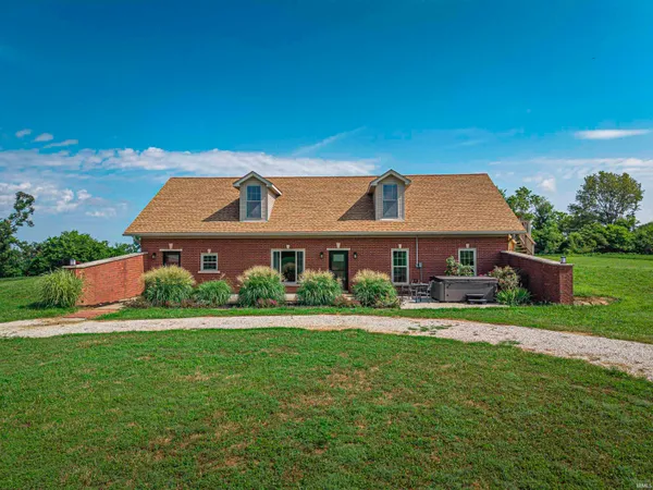 $384,500 | 10083 West 565 South, Owensville, IN 47665