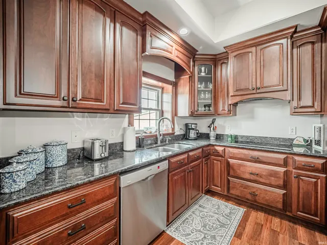 $399,500 | 10083 West 565 South, Owensville, IN 47665