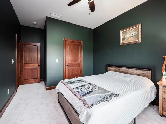 $399,500 | 10083 West 565 South, Owensville, IN 47665