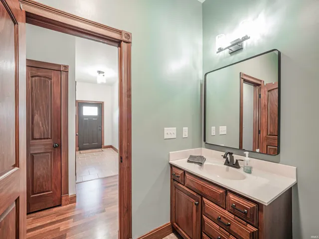 $399,500 | 10083 West 565 South, Owensville, IN 47665