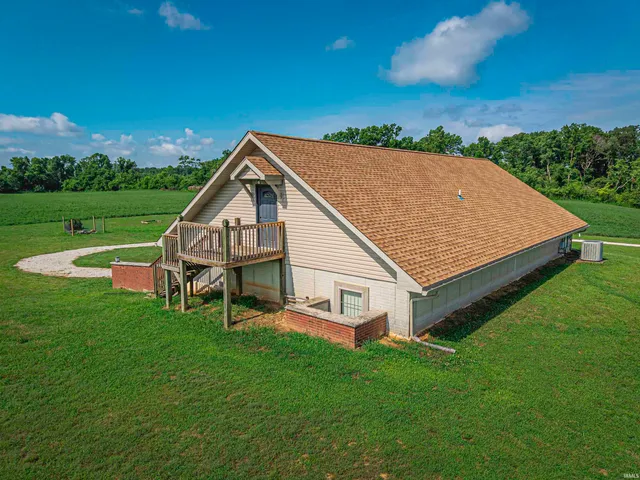 $399,500 | 10083 West 565 South, Owensville, IN 47665