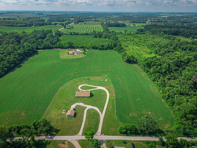 $399,500 | 10083 West 565 South, Owensville, IN 47665