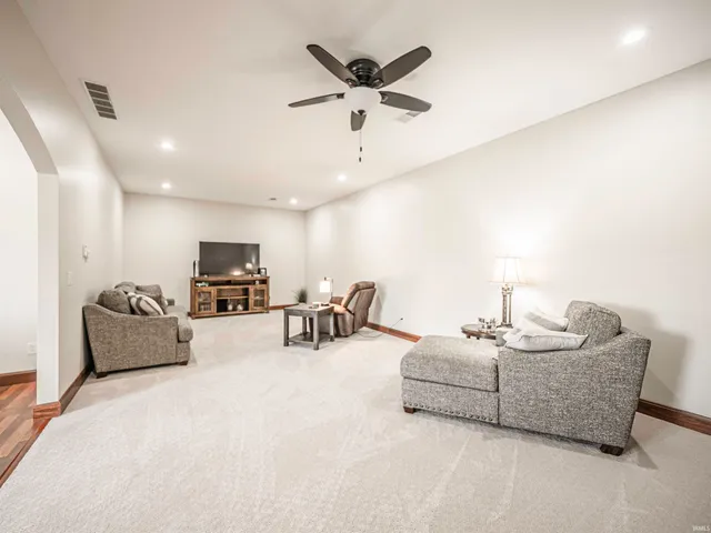 $399,500 | 10083 West 565 South, Owensville, IN 47665