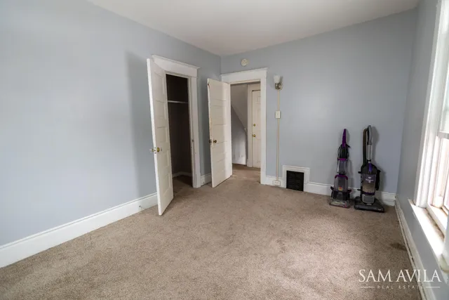 $218,900 | 452 Howard Street Southeast, Grand Rapids, MI 49507