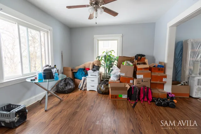 $218,900 | 452 Howard Street Southeast, Grand Rapids, MI 49507