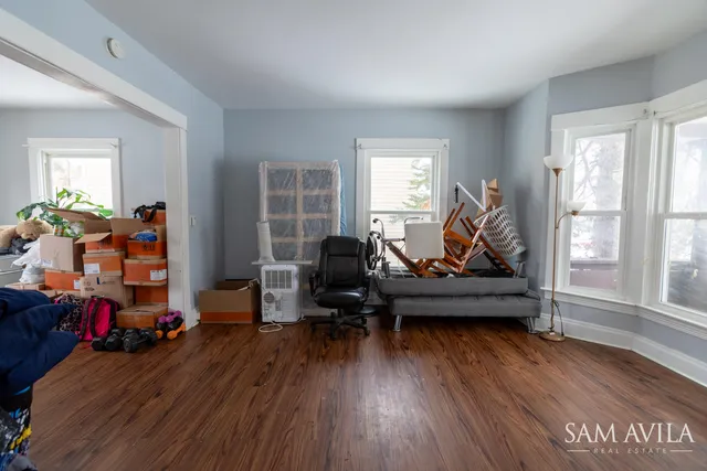 $218,900 | 452 Howard Street Southeast, Grand Rapids, MI 49507