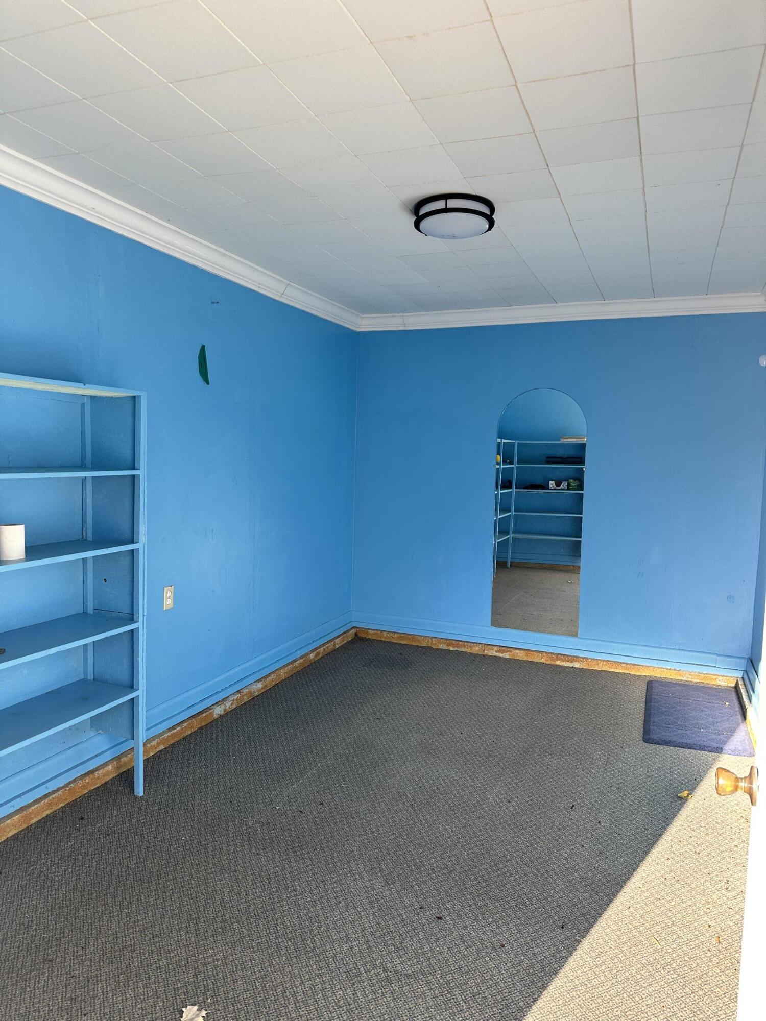 685 Puckett Road Irvine, KY 40336 - Photo 12 of 35 Gym!