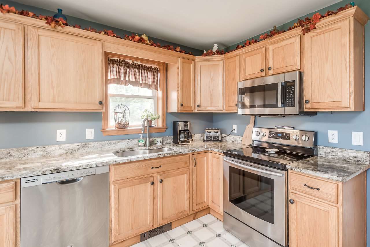 72 A Ridge Road New Durham, NH 03855 - Photo 3 of 27