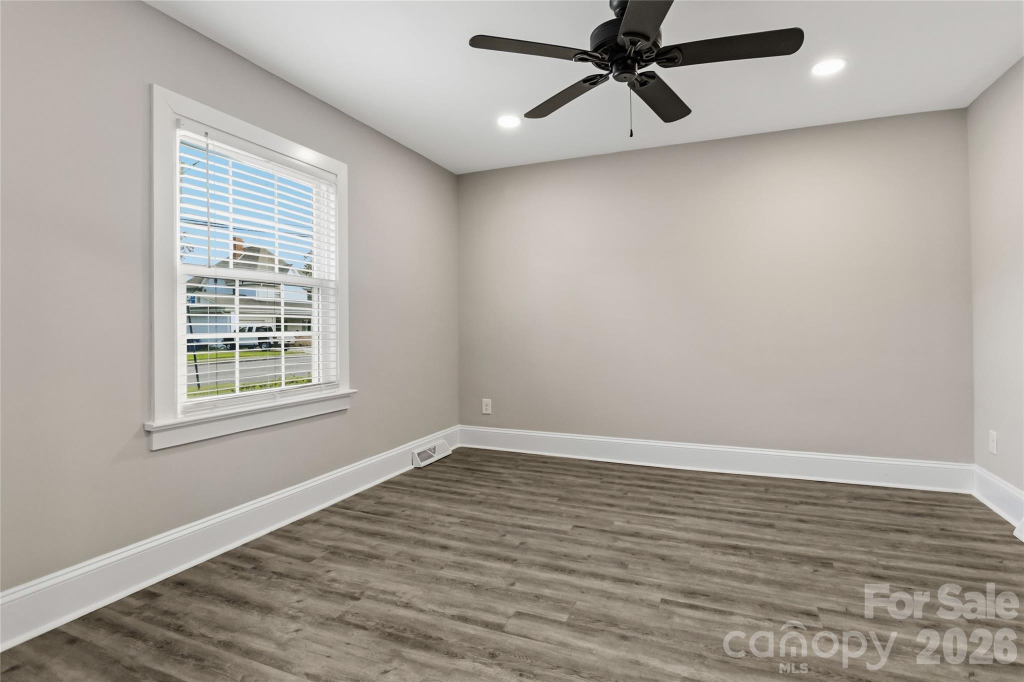 201 West Elm Street Wingate, NC 28174 - Photo 13 of 39