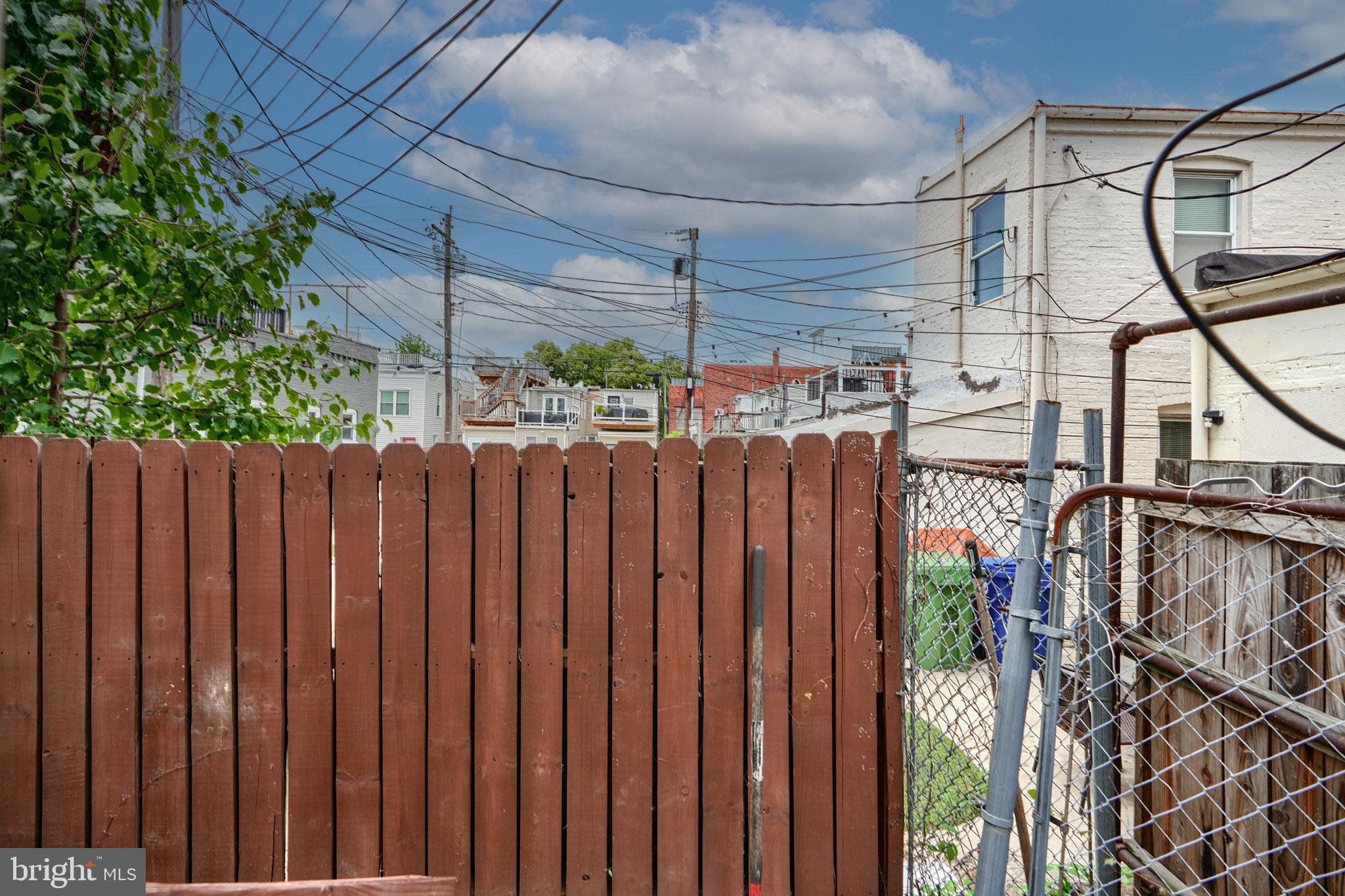 1600 Patapsco Street Baltimore, MD 21230 - Photo 13 of 40 a view of wooden fence
