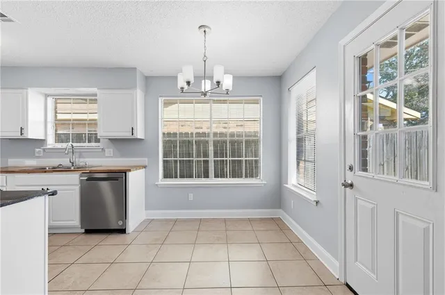 $180,000 | 1912 Williamsburg Drive, Laplace, LA 70068