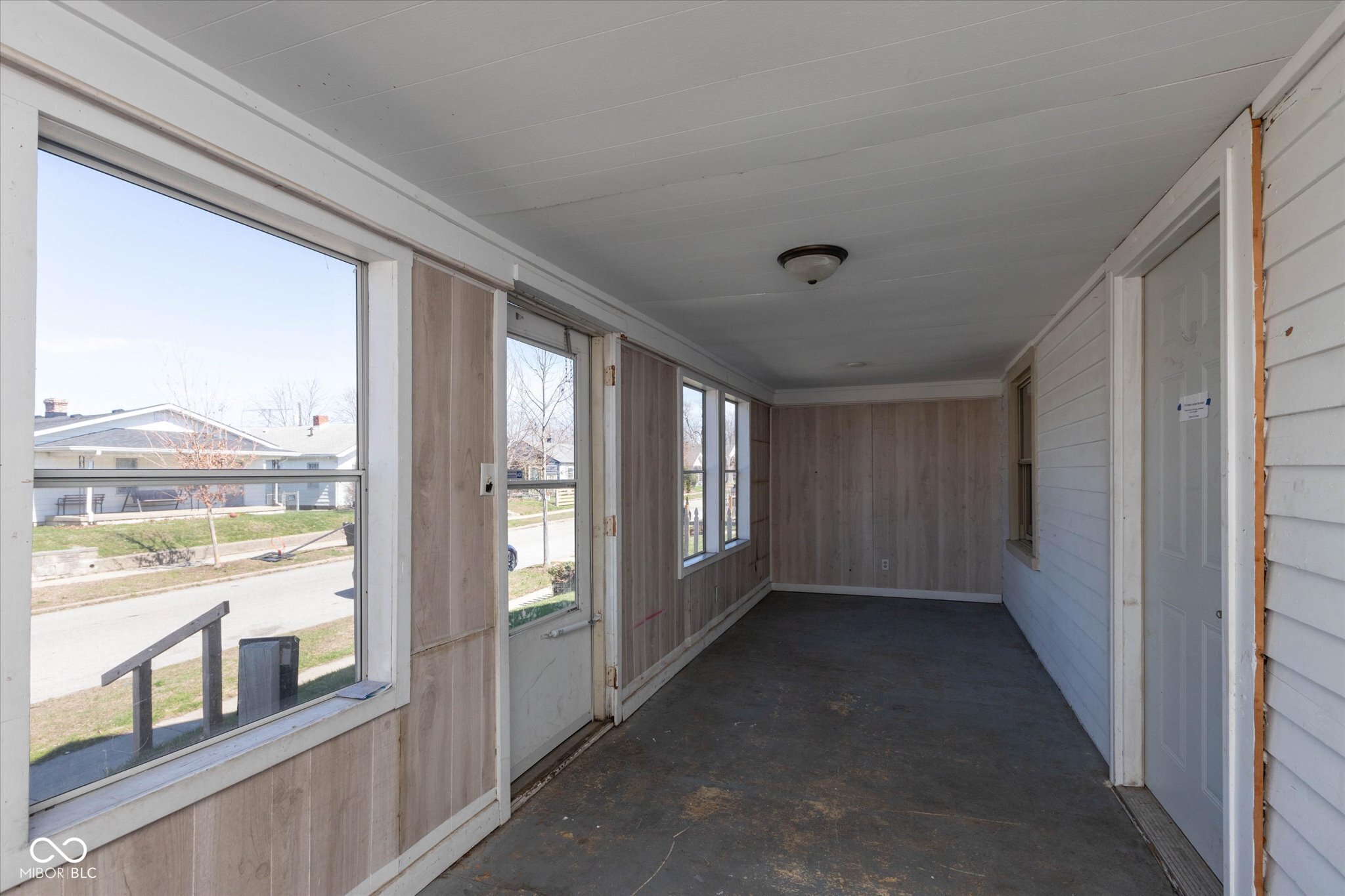 1701 East Kelly Street Indianapolis, IN 46203 - Photo 3 of 26