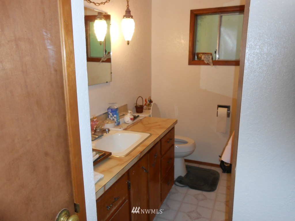 3939 Blue Canyon Road Sedro-Woolley, WA 98284 - Photo 9 of 10 Gallery Image 9