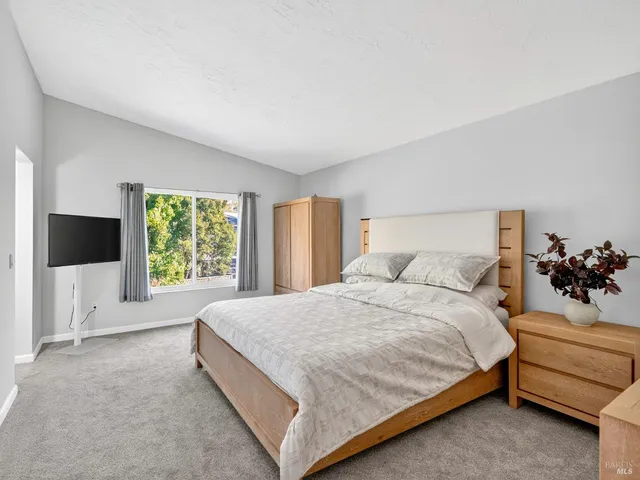 $924,950 | 4406 Hedge Court, Rohnert Park, CA 94928