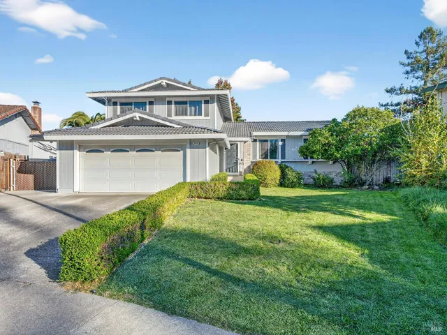 $924,950 | 4406 Hedge Court, Rohnert Park, CA 94928