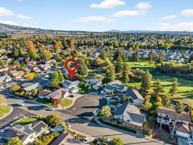 $924,950 | 4406 Hedge Court, Rohnert Park, CA 94928