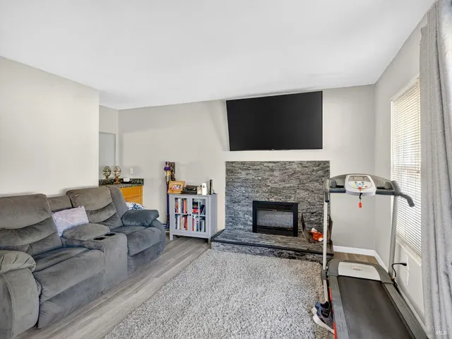 $924,950 | 4406 Hedge Court, Rohnert Park, CA 94928