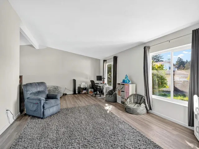 $924,950 | 4406 Hedge Court, Rohnert Park, CA 94928