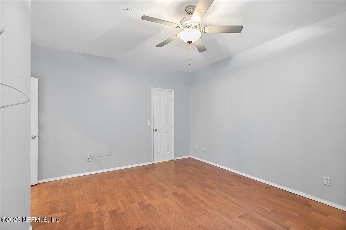 160 Veracruz Drive, Unit 422 Ponte Vedra Beach, FL 32082 - Photo 10 of 26 a view of a big room with carpet