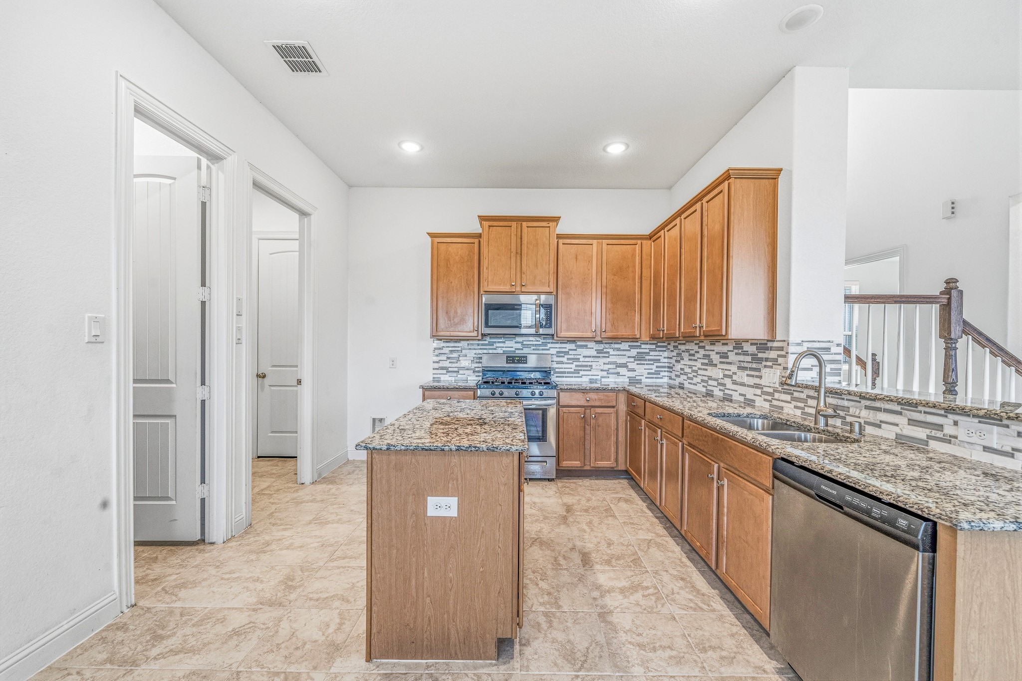 3519 Sunburst Court Katy, TX 77494 - Photo 18 of 47 Gallery Image 18