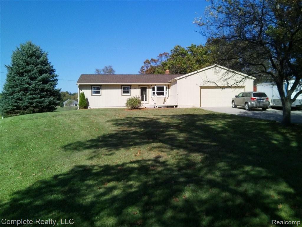 5694 West Coon Lake Road Howell, MI 48843 - Photo 1 of 13 Awesome!