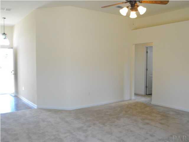 2243 Liberty Loop Road, Unit 6G Cantonment, FL 32533 - Photo 3 of 14 Gallery Image 3