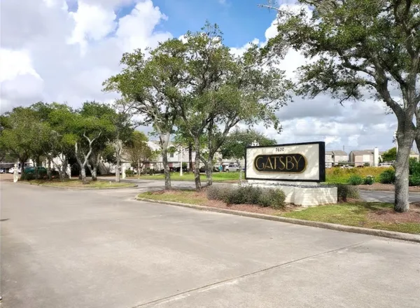 $120,000 | 7600 Emmett F Lowry Expressway, Unit 314, Texas City, TX 77591